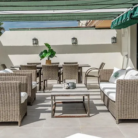 Apartment Sensational And Exotic 3-bedroom Retreat In Nueva Andalucia With A Palm Garden